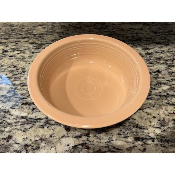 Fiesta Fiestaware HLC Apricot Serving Dish USA Homer Laughlin 8 1/4" Round Vtg - Picture 2 of 10